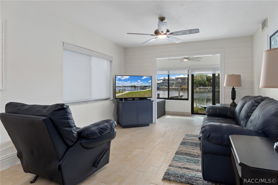 5215 S Swiftwater Way 4