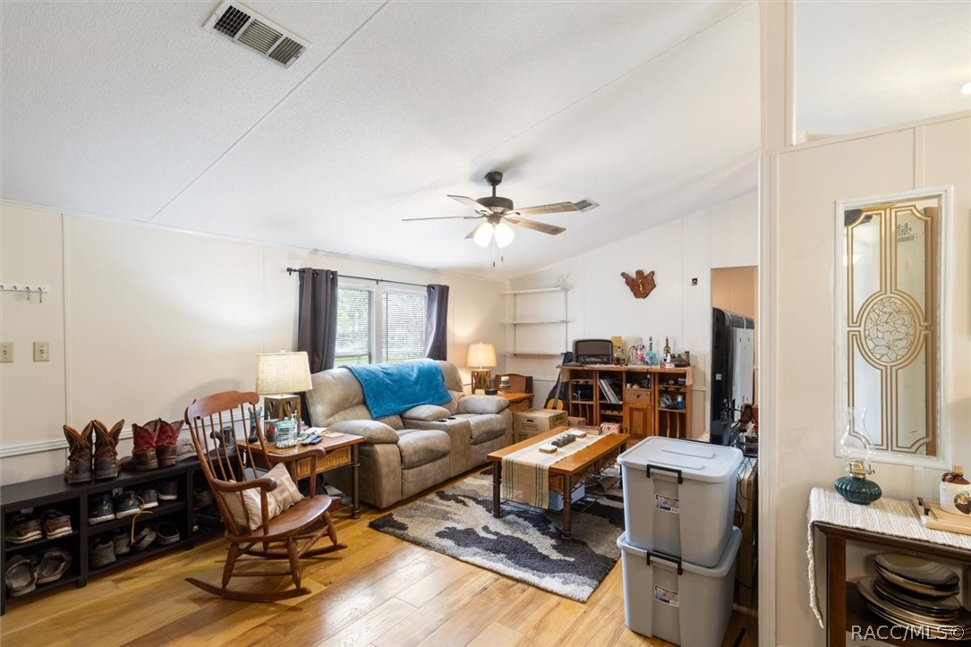 35 S Allman Terrace
