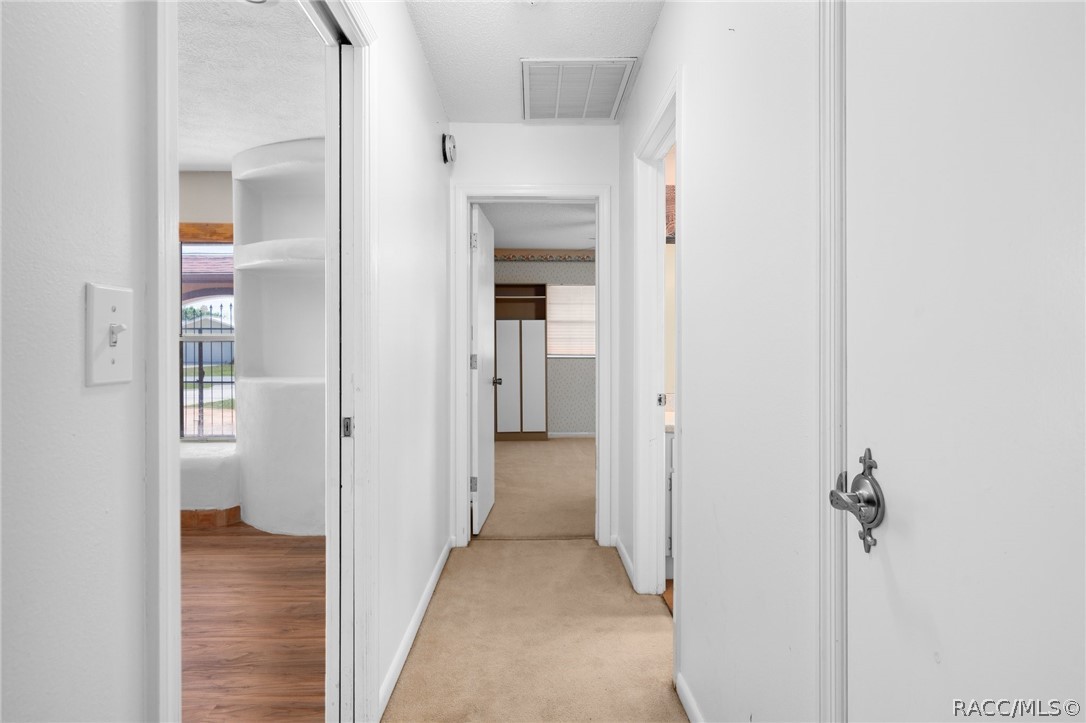 25 N Country Club Drive