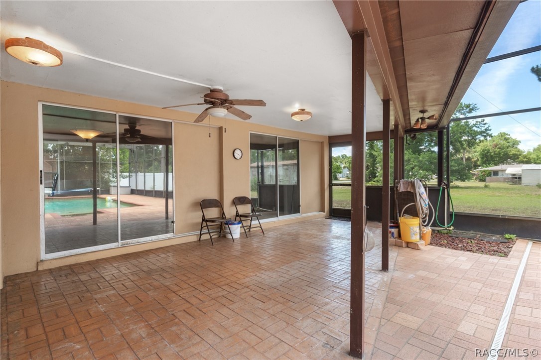 25 N Country Club Drive
