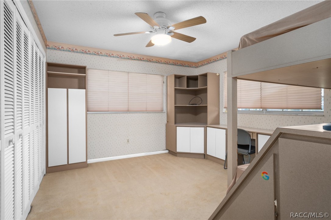 25 N Country Club Drive