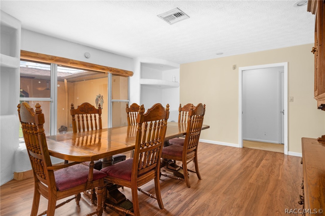25 N Country Club Drive