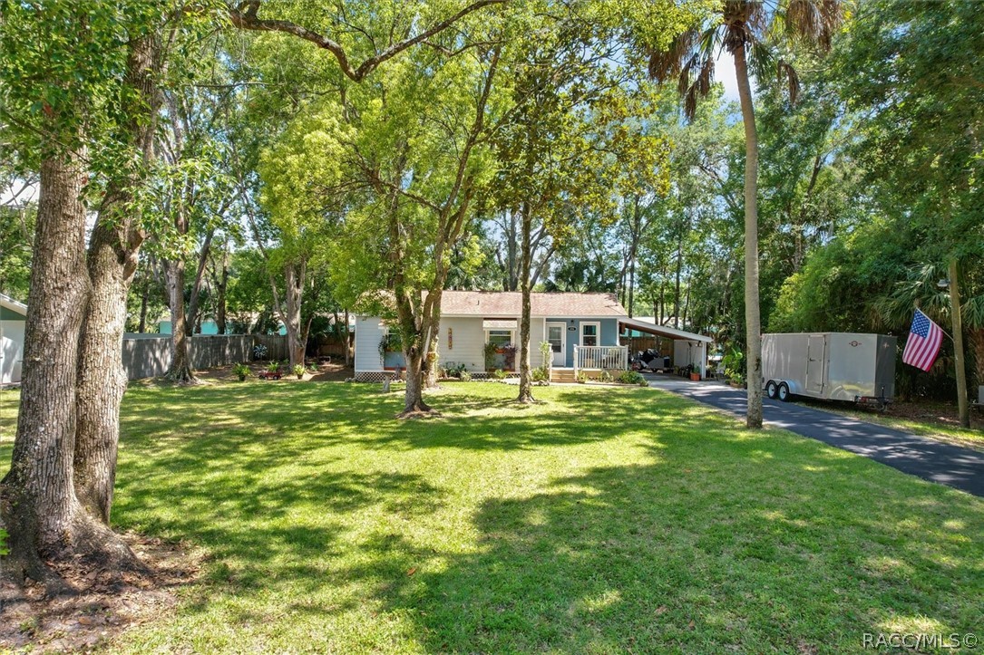 656 NE 11th Street