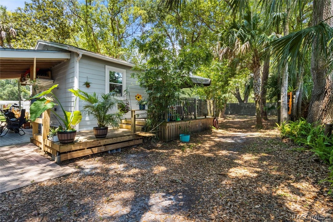 656 NE 11th Street