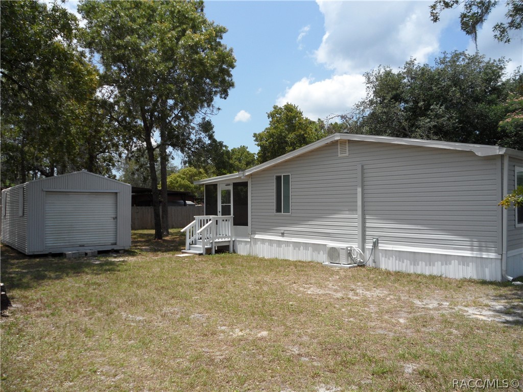 7058 W Jackson Lane