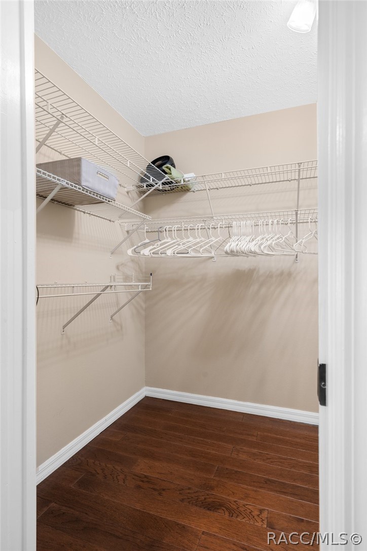 9 Sandpine Court W