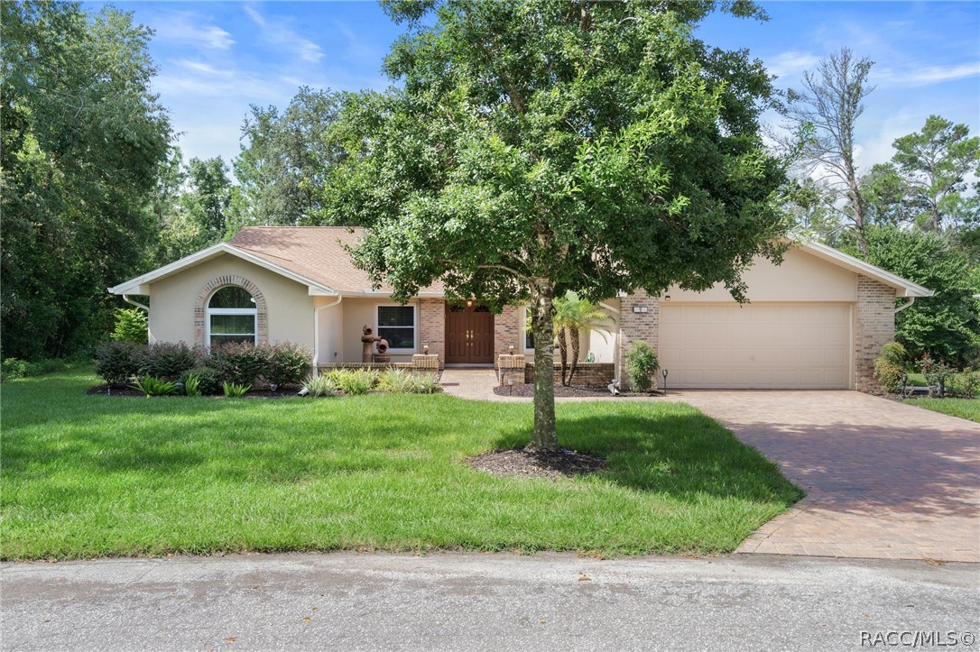 9 Sandpine Court W