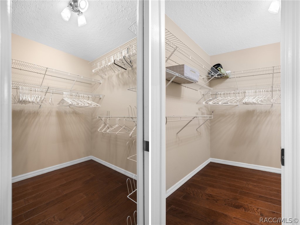 9 Sandpine Court W
