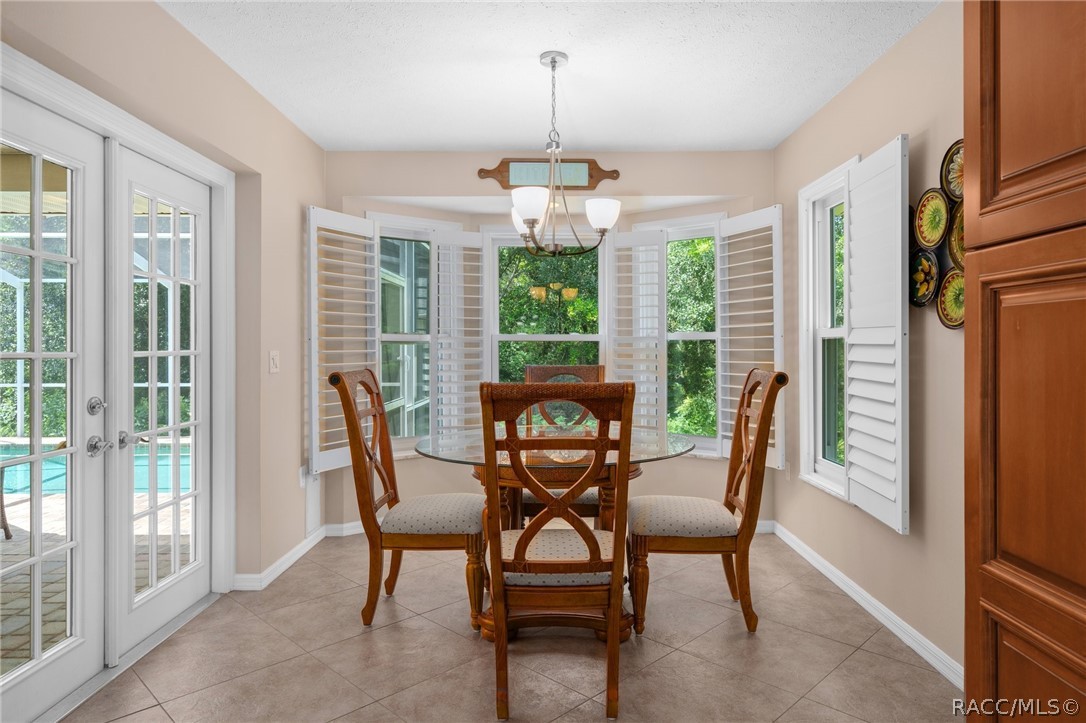9 Sandpine Court W
