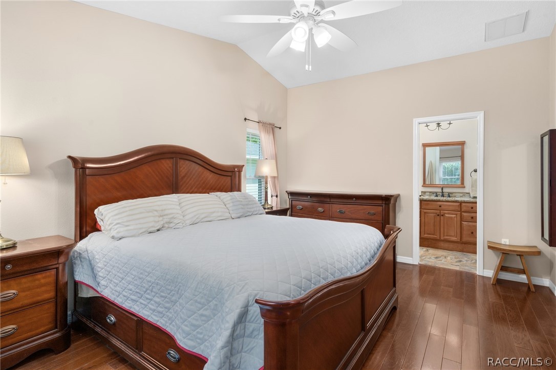 9 Sandpine Court W