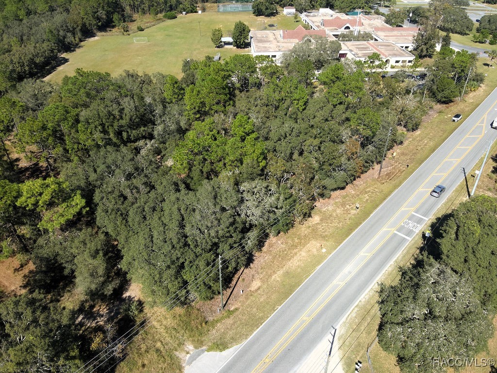 4401 W Homosassa Trail