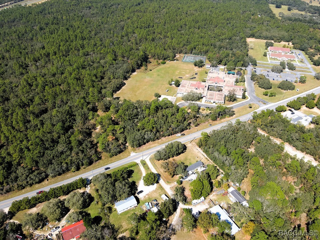 4401 W Homosassa Trail