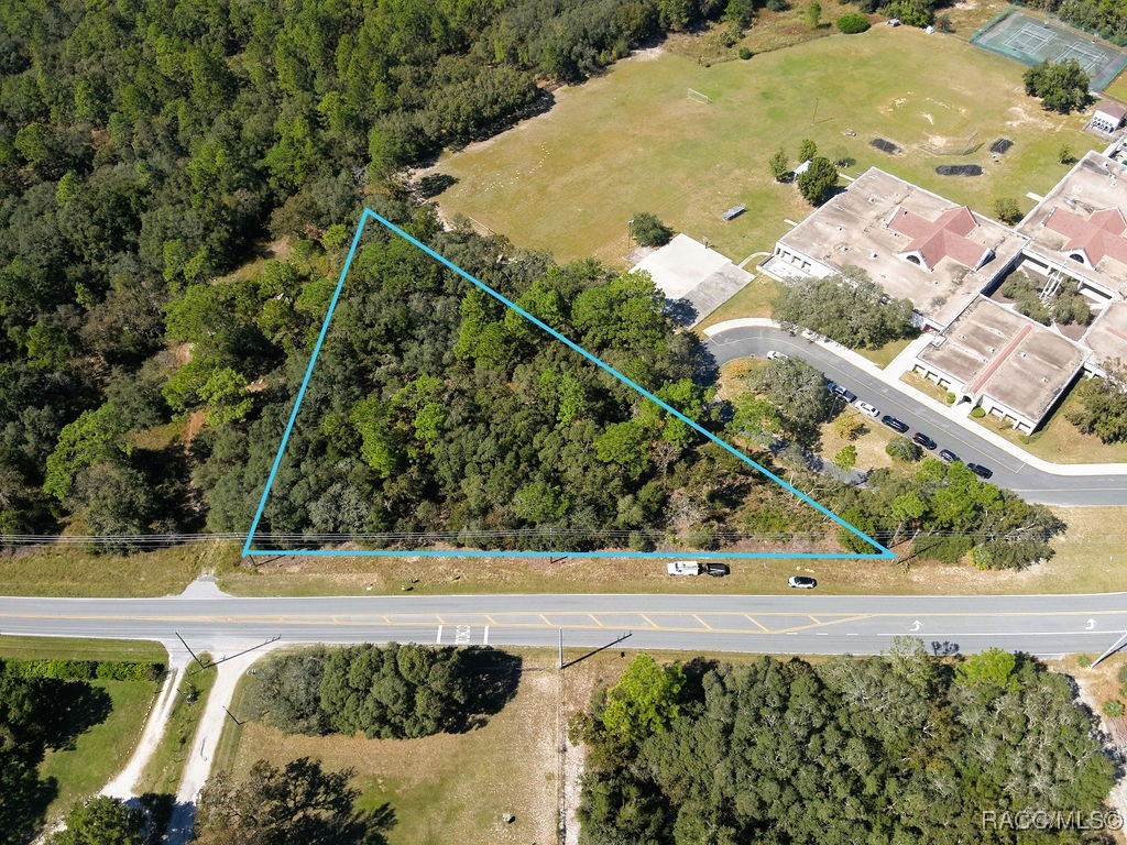 4401 W Homosassa Trail