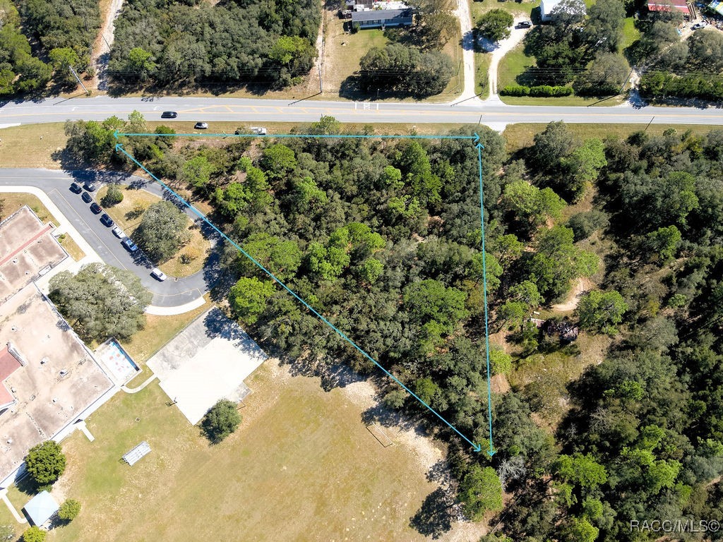 4401 W Homosassa Trail