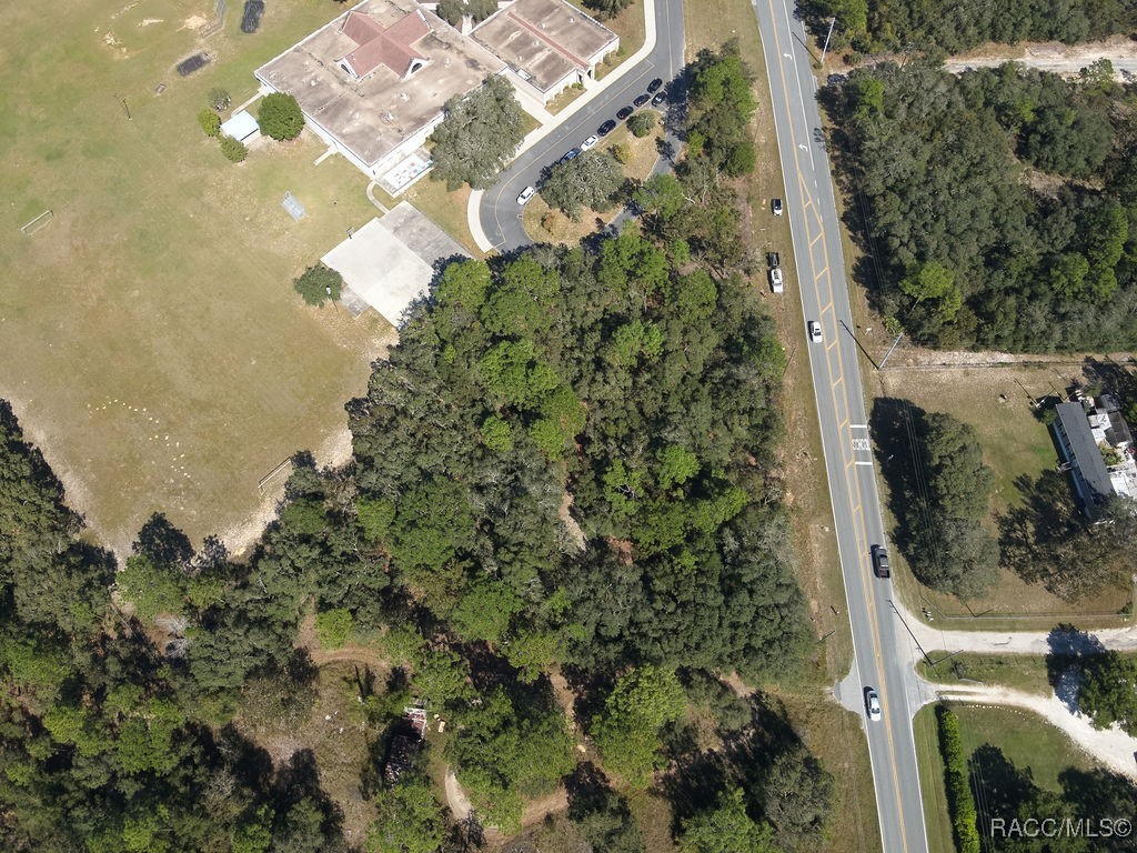 4401 W Homosassa Trail