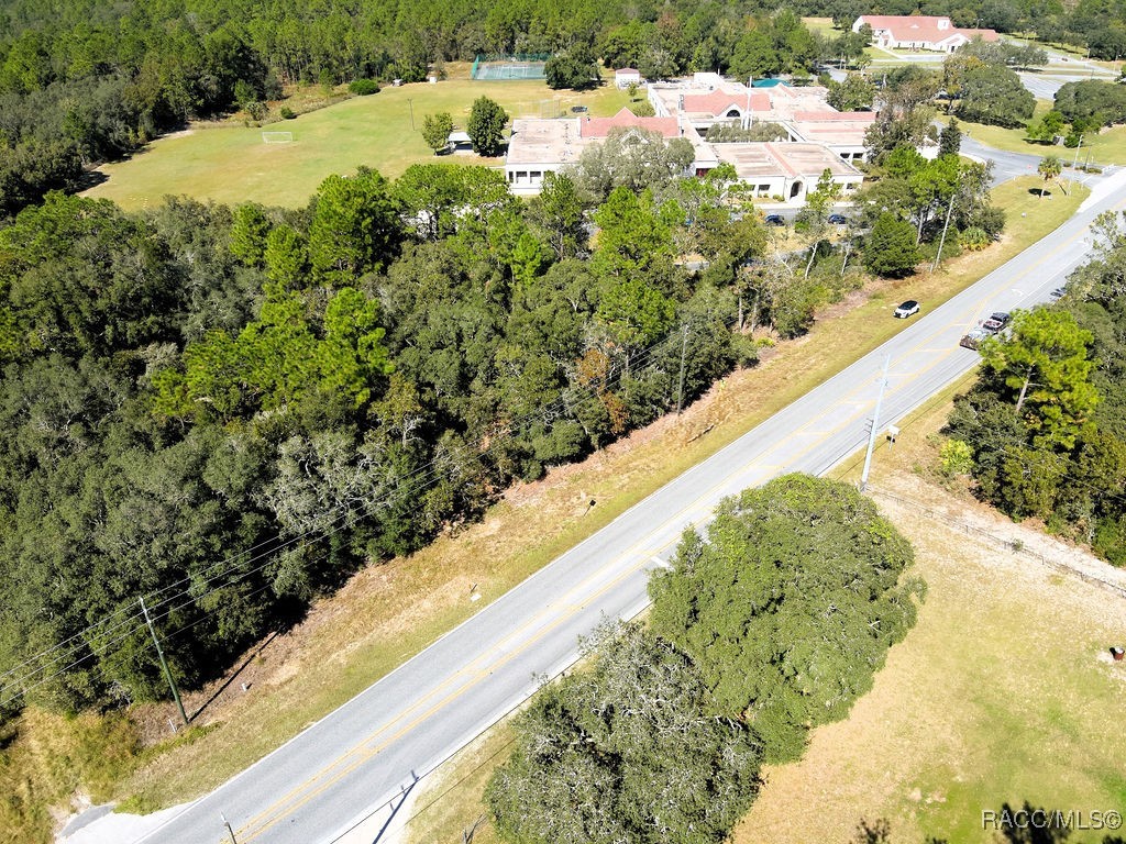 4401 W Homosassa Trail