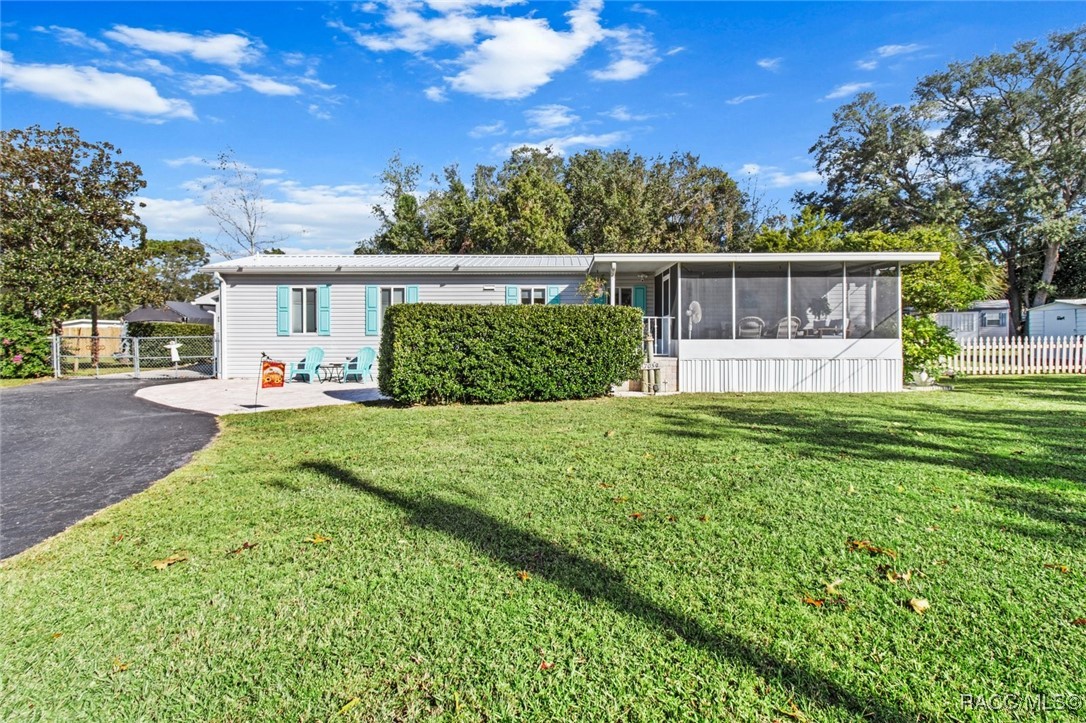 7059 W Jackson Lane