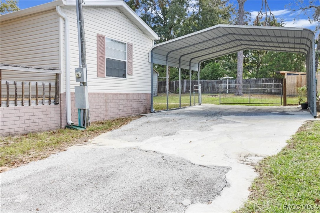 6704 W Homosassa Trail