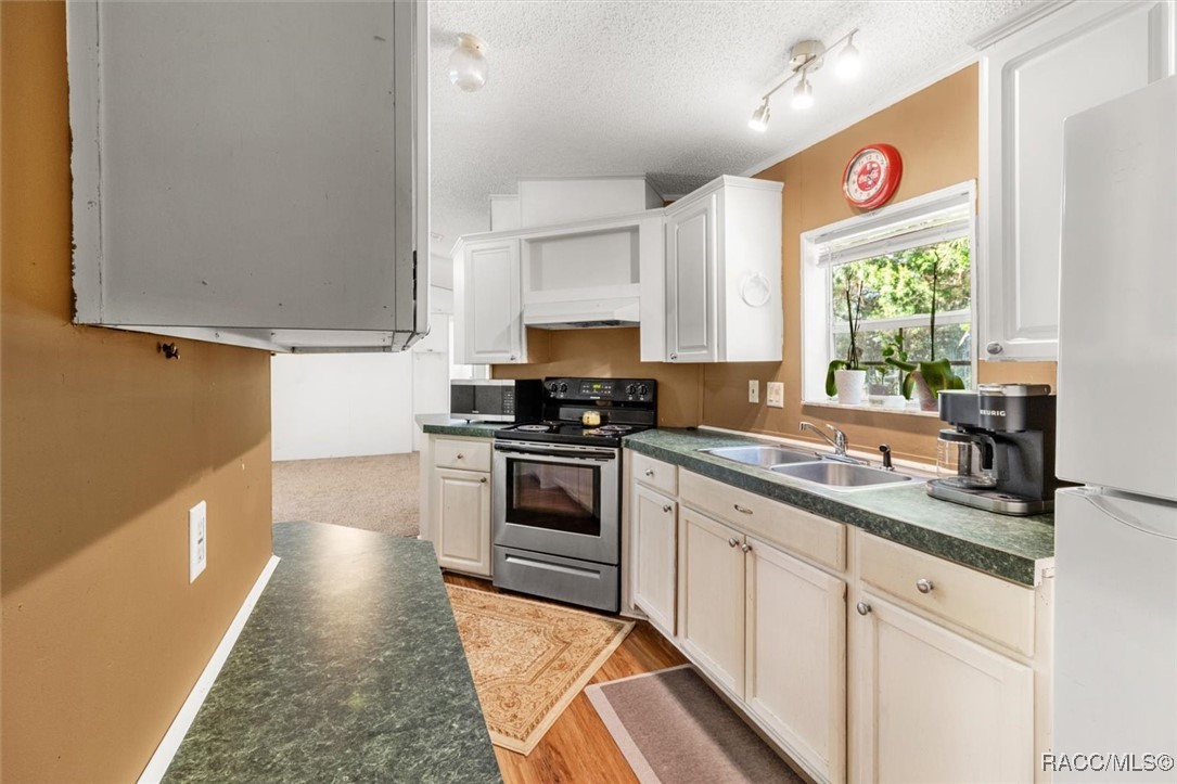 6704 W Homosassa Trail