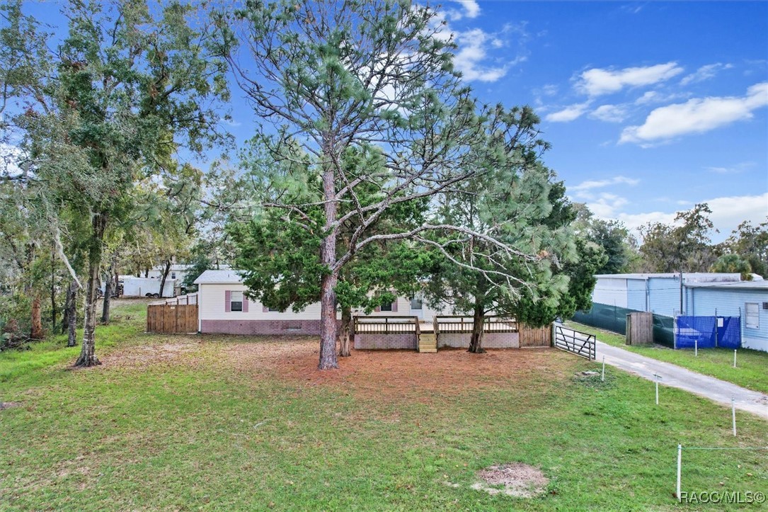 6704 W Homosassa Trail