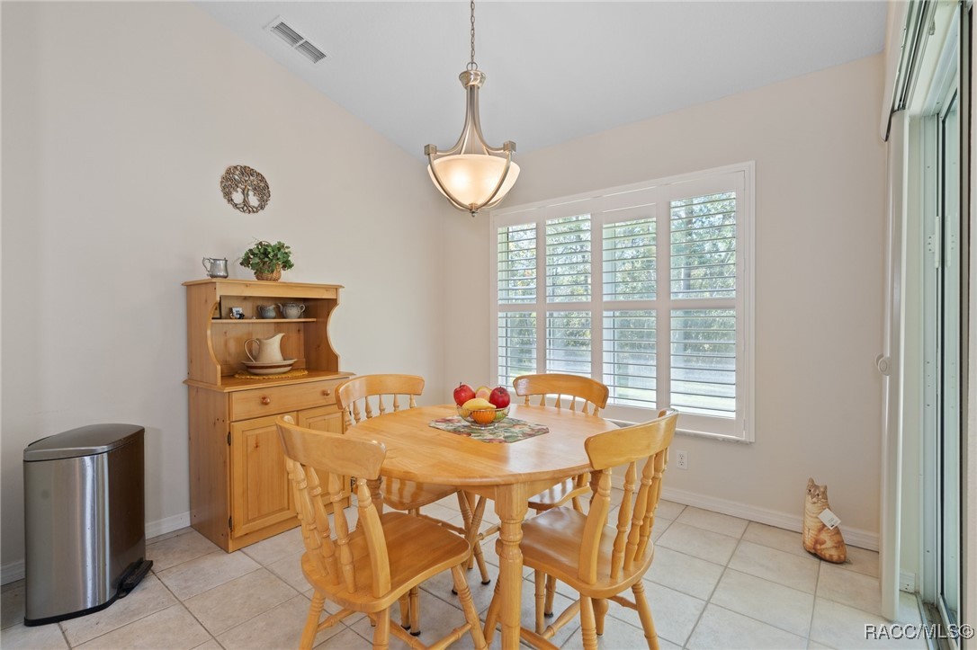 16 Ageratum Court