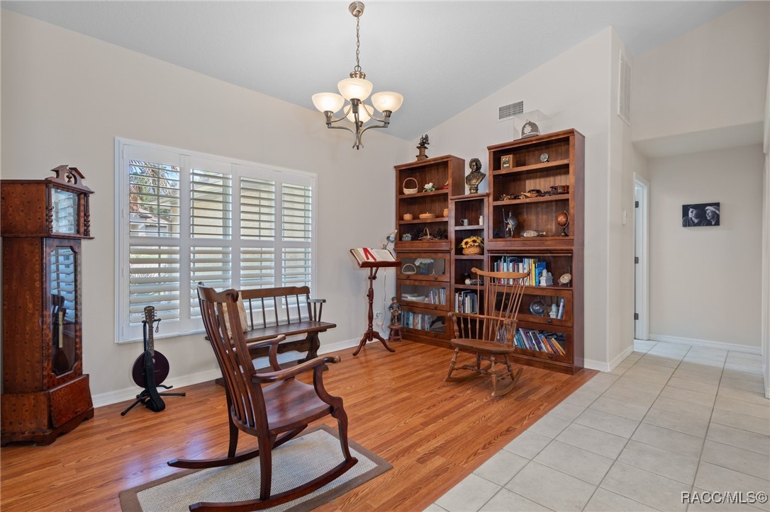 16 Ageratum Court