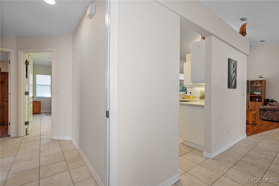 16 Ageratum Court