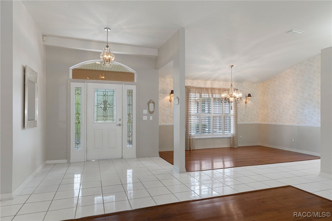 15 Calendula Court E