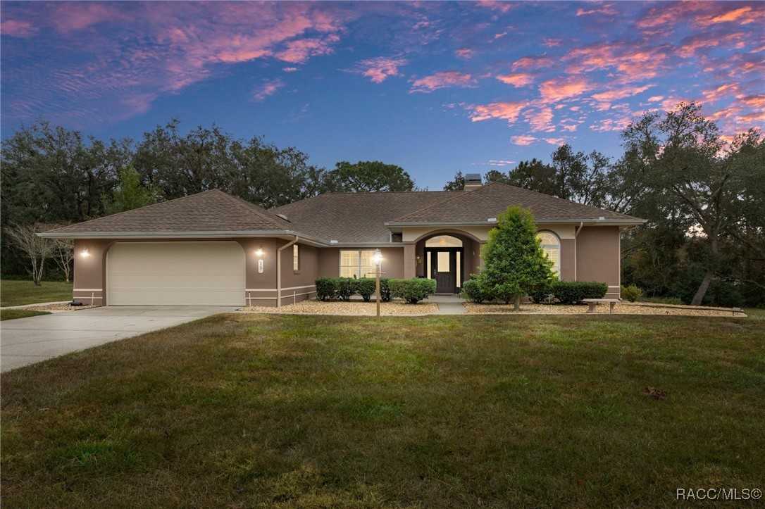15 Calendula Court E