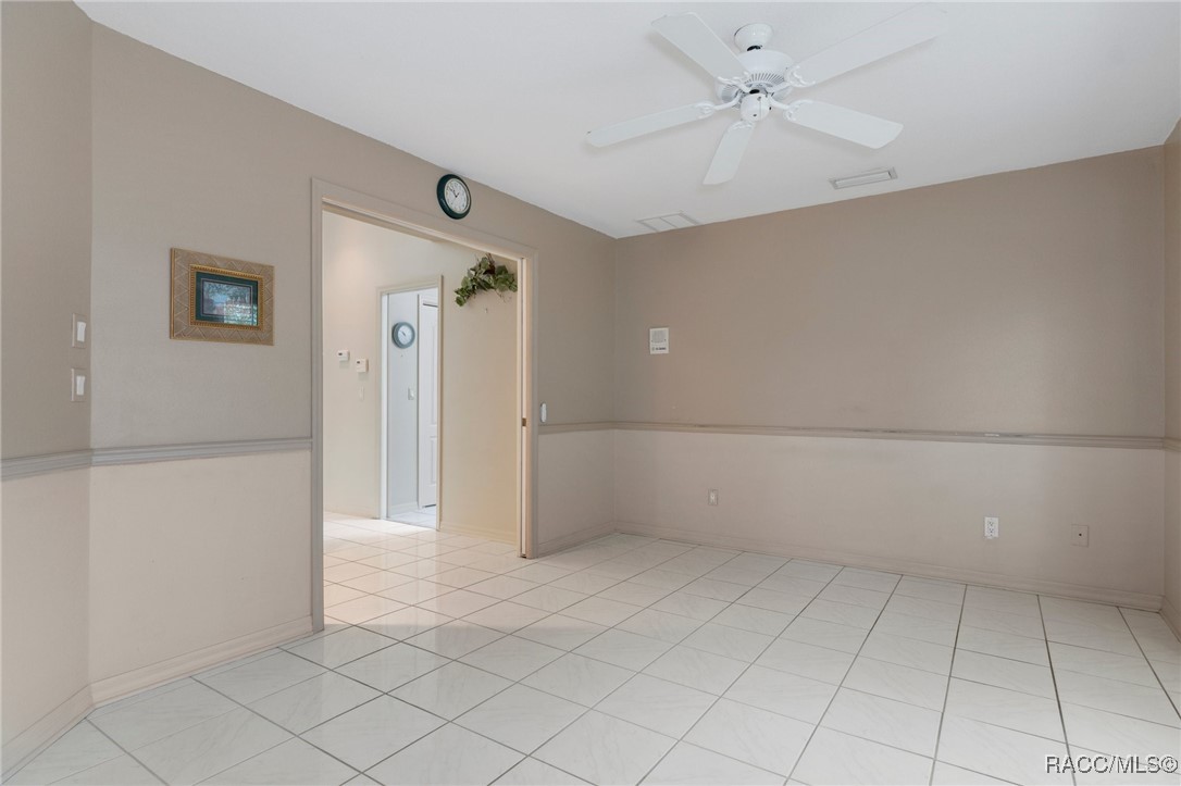 15 Calendula Court E