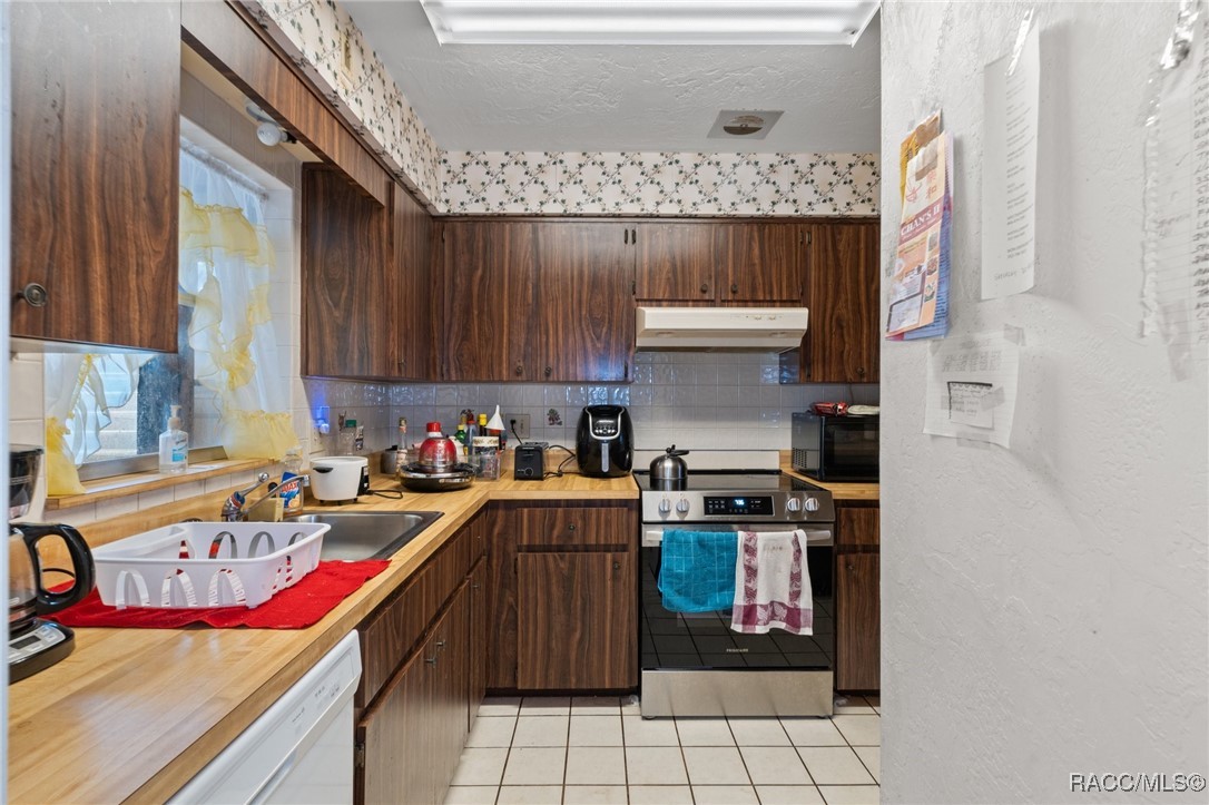 3161 N Starflower Terrace