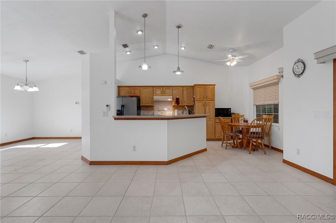 3706 S Blue Sky Point
