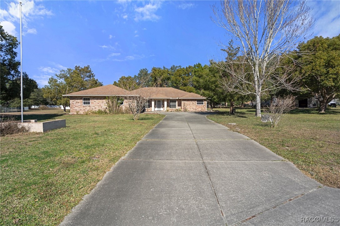 3706 S Blue Sky Point
