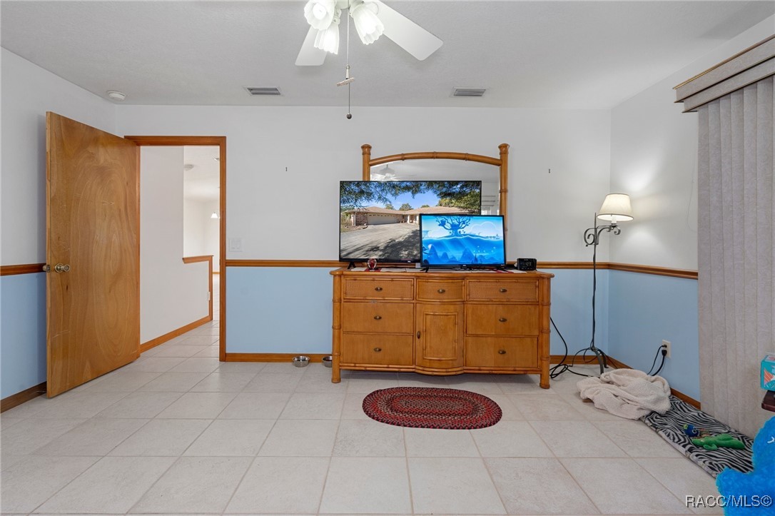 3706 S Blue Sky Point