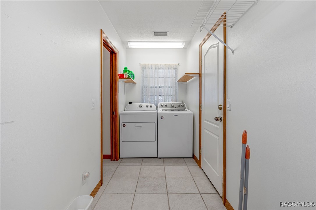 3706 S Blue Sky Point