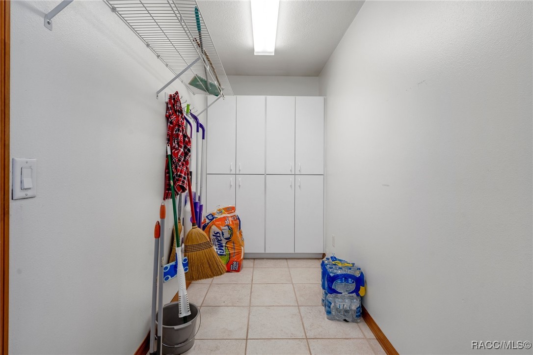 3706 S Blue Sky Point