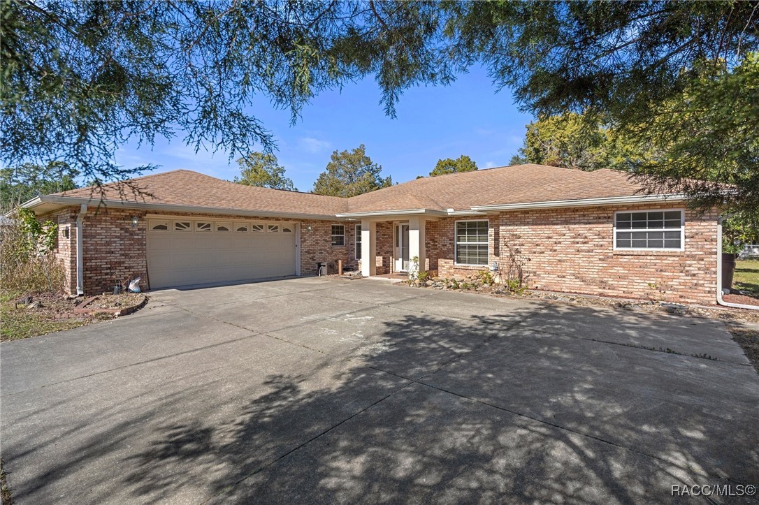 3706 S Blue Sky Point