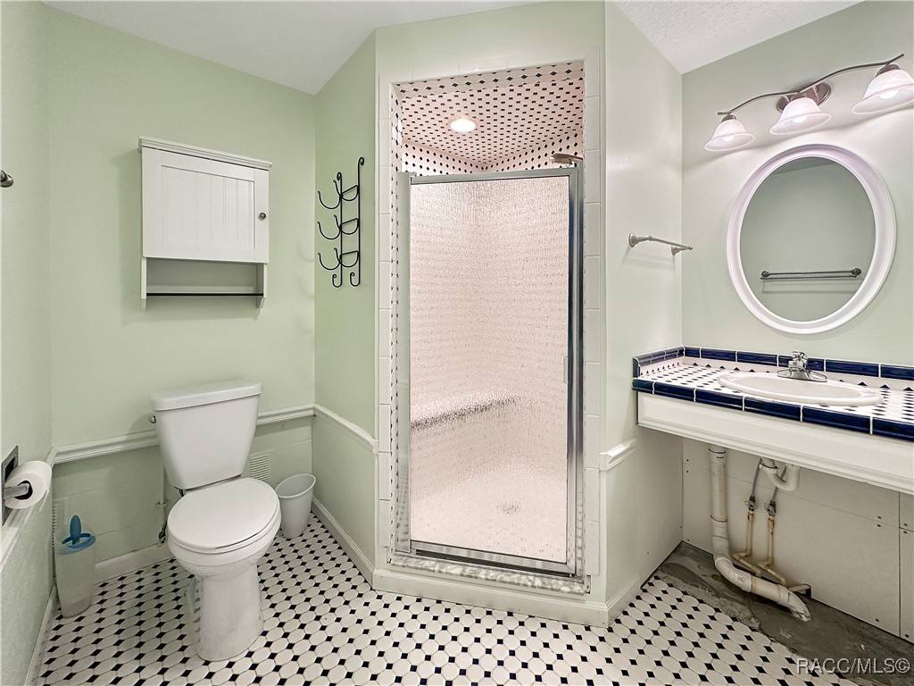 5695 S Sea Otter Path