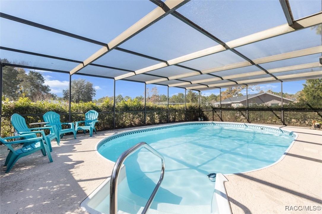 5570 W Cagney Loop