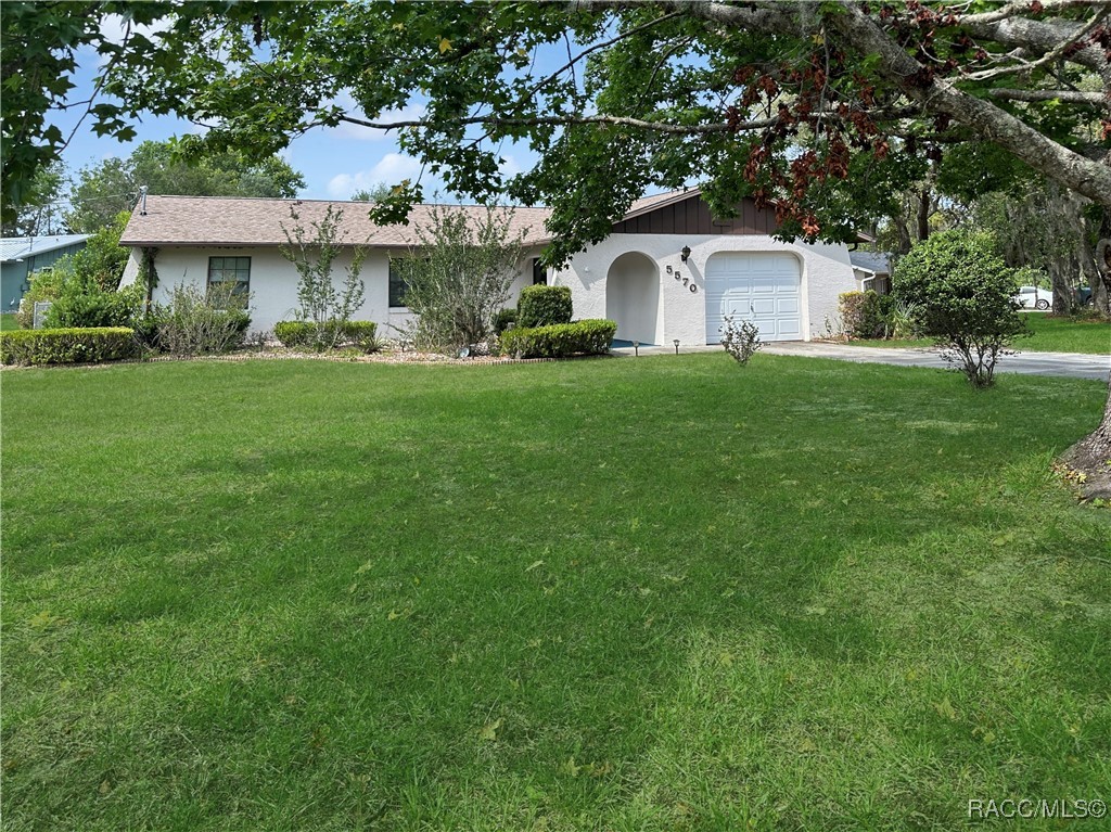 5570 W Cagney Loop