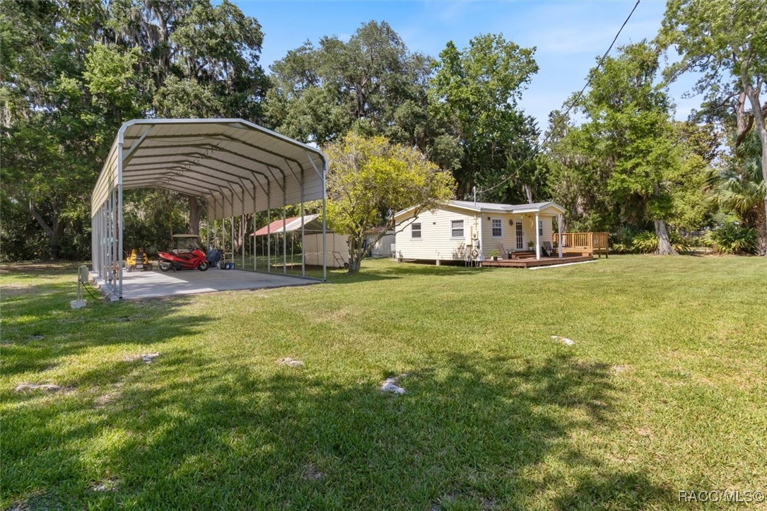 12167, 12195 W Red Maple Street