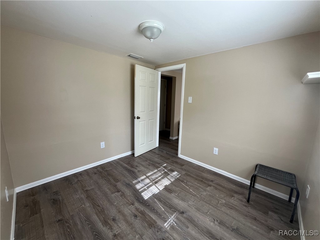 12167, 12195 W Red Maple Street
