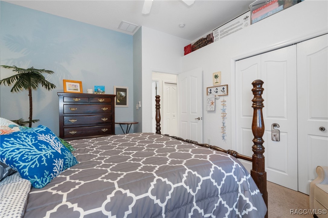 25 Sanders Circle