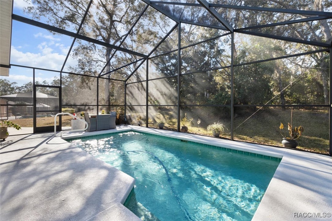 63 Lone Pine Street