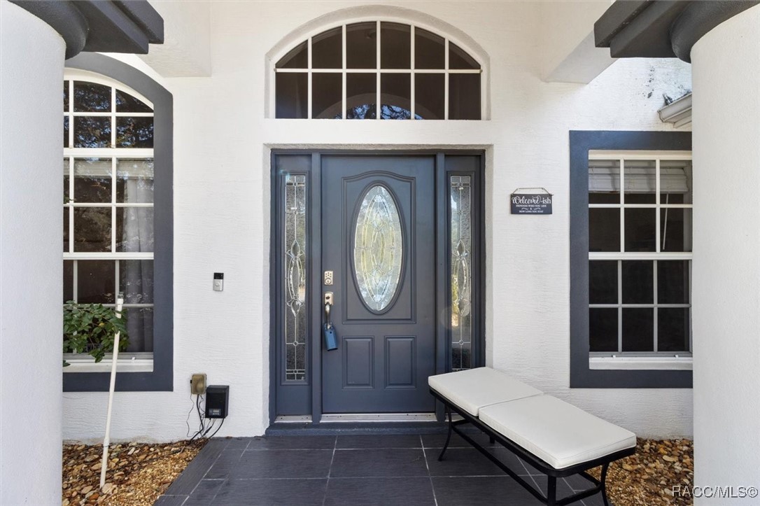 63 Lone Pine Street