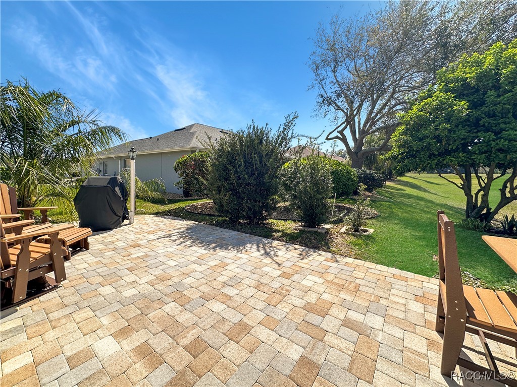 3874 E Arbor Lakes Drive