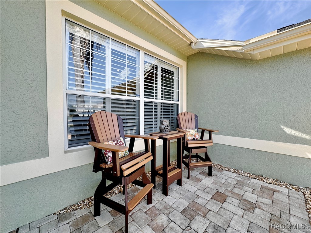3874 E Arbor Lakes Drive