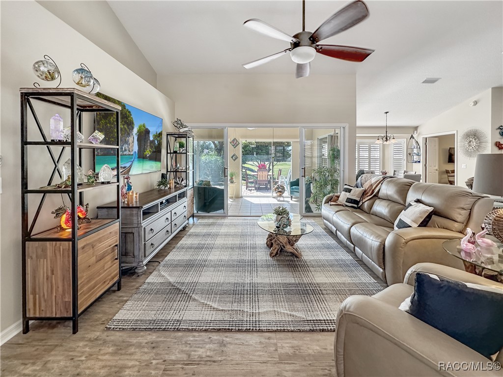 3874 E Arbor Lakes Drive