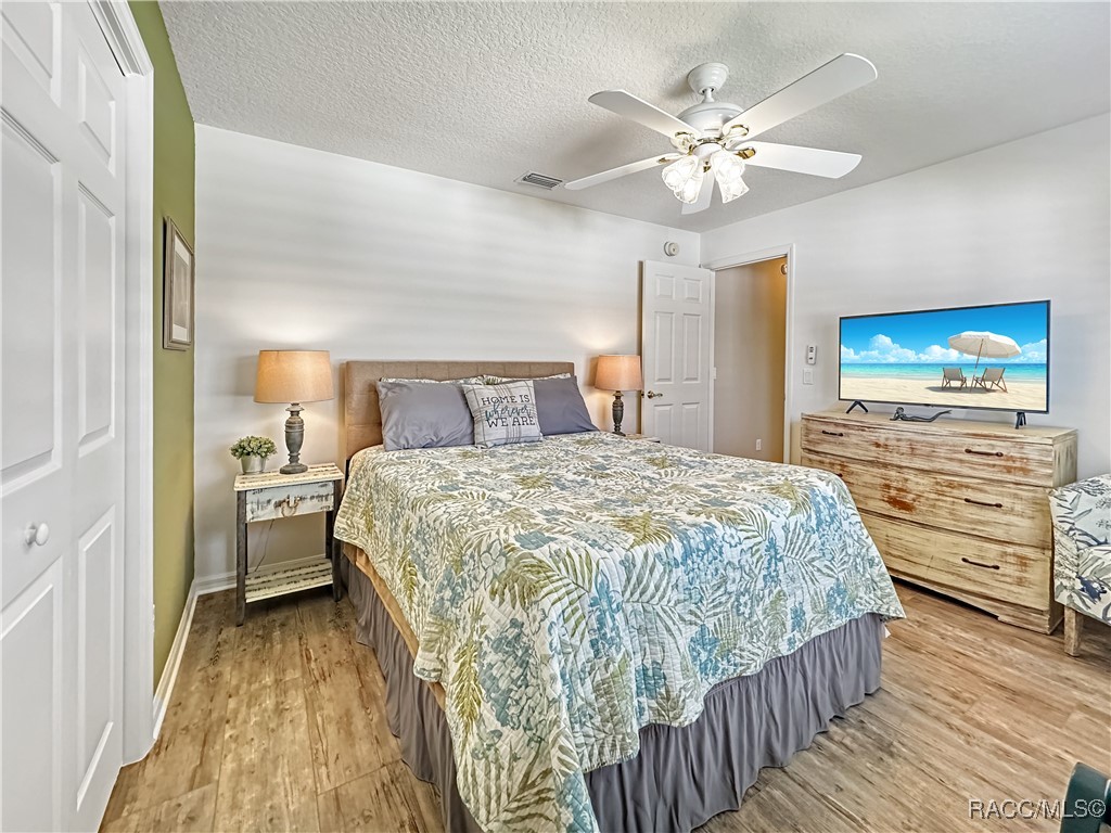 3874 E Arbor Lakes Drive