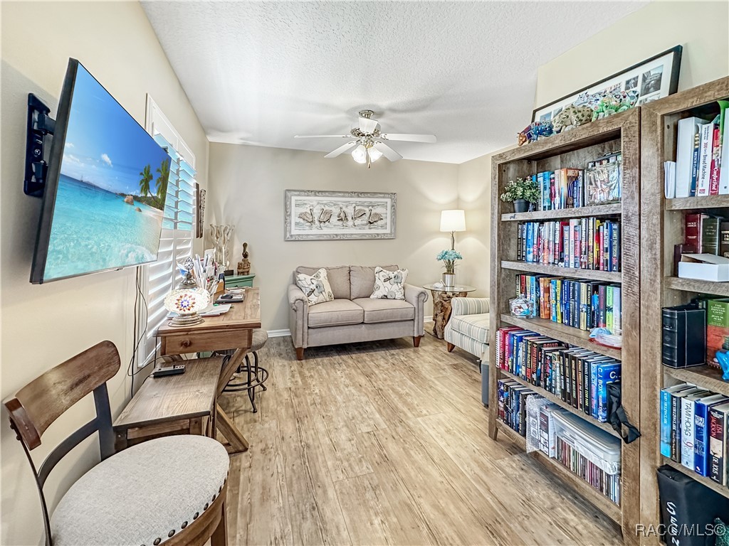 3874 E Arbor Lakes Drive